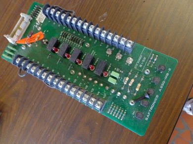 SAFTRONICS CONTROL BOARD A650-MB-2 WITH POWER SUPPLY