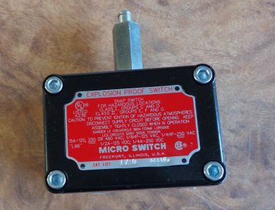 HONEYWELL MICRO SWITCH EXPLOSION PROOF LIMIT SWITCH EX-Q NOS