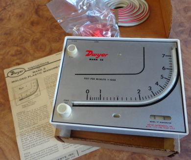 DWYER MARK II MANOMETER MODEL 27 0-7000 FPM *NIB NOS*