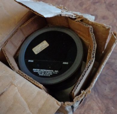 DWYER PRESSURE TRANSMITTER 602-12 *NIB NOS*