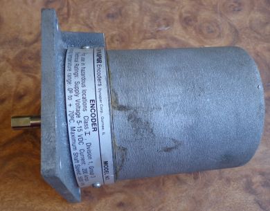DYNAPAR ENCODER EX6250360024 200 AMPS SHAFT SPEED 5000 RPM *USED*