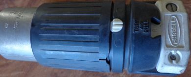 HUBBELL LOCKING PLUG 50-A-TWIST-LOCK 3736C NOS